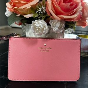 Kate Spade Slim wristlet NWOT